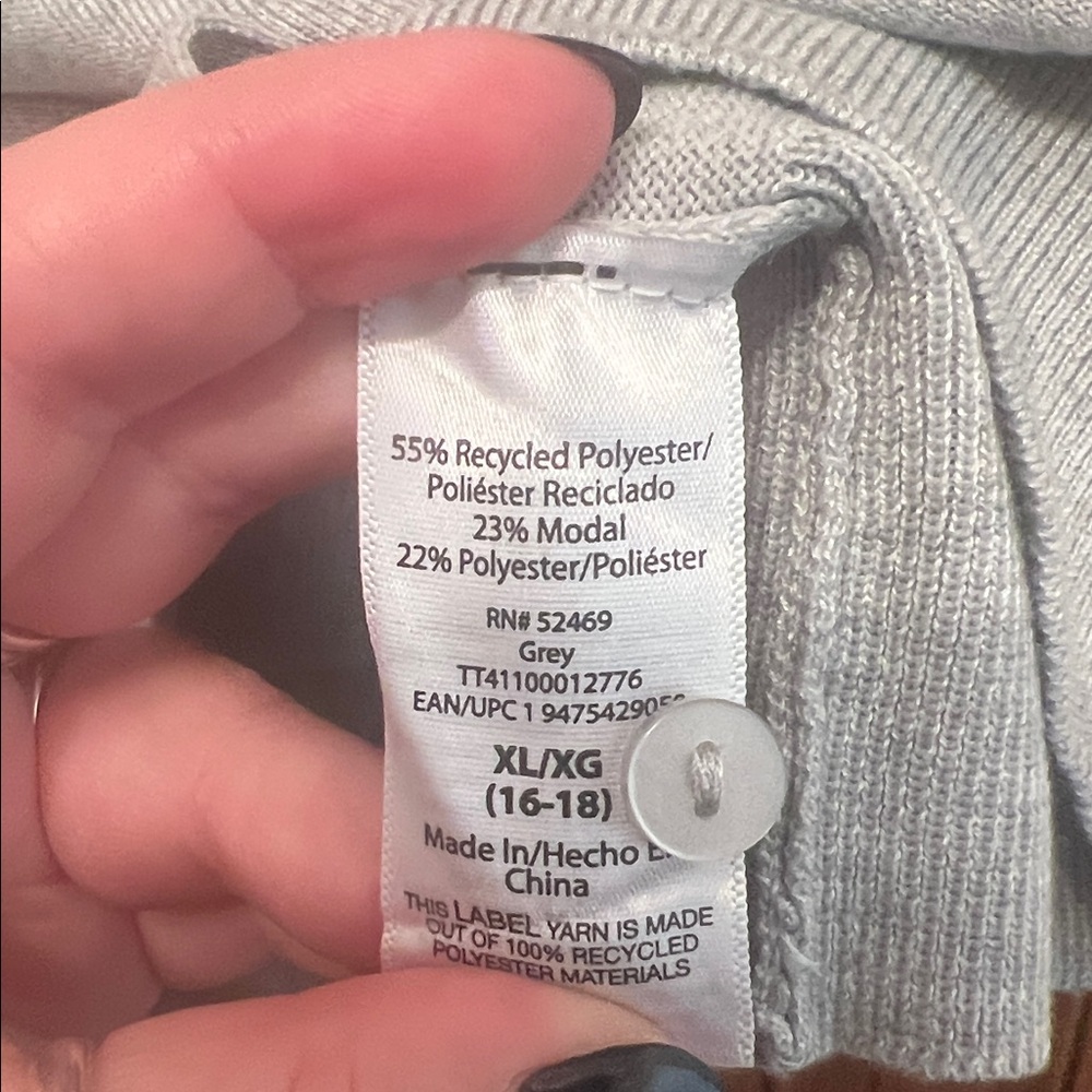 Time and Tru Gray Women's Cardigan Sweater - Picture 3 of 4